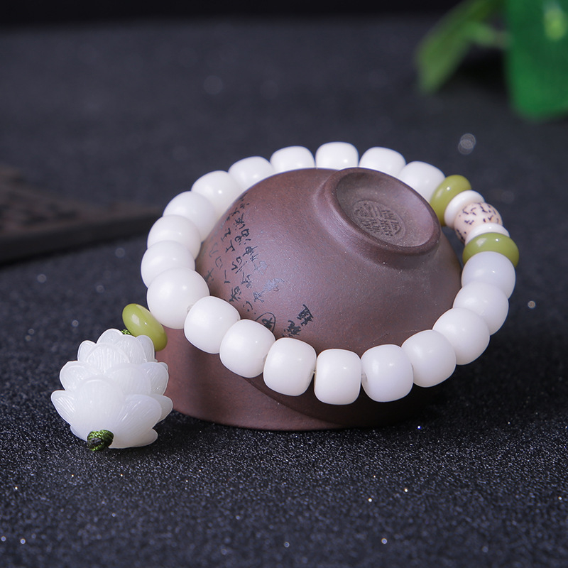 Yoga Fitness Tracker - 108 Ngọc Trắng Bồ Đề Rễ